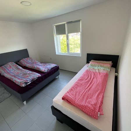 Vulsa Apartmani Kladovo Eksteriør billede