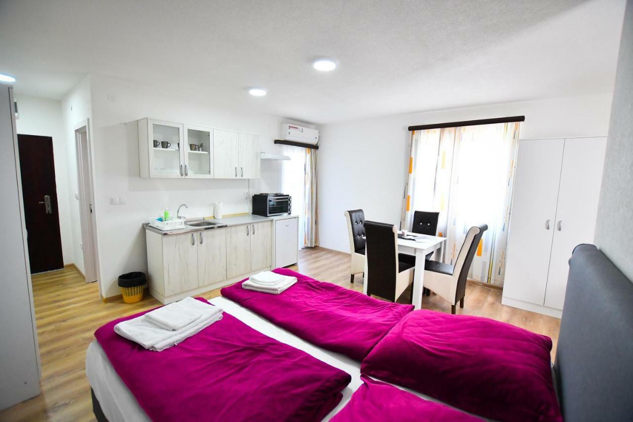Vulsa Apartmani Kladovo Eksteriør billede