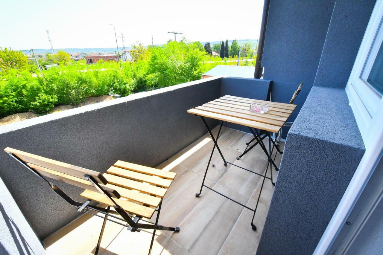 Vulsa Apartmani Kladovo Eksteriør billede