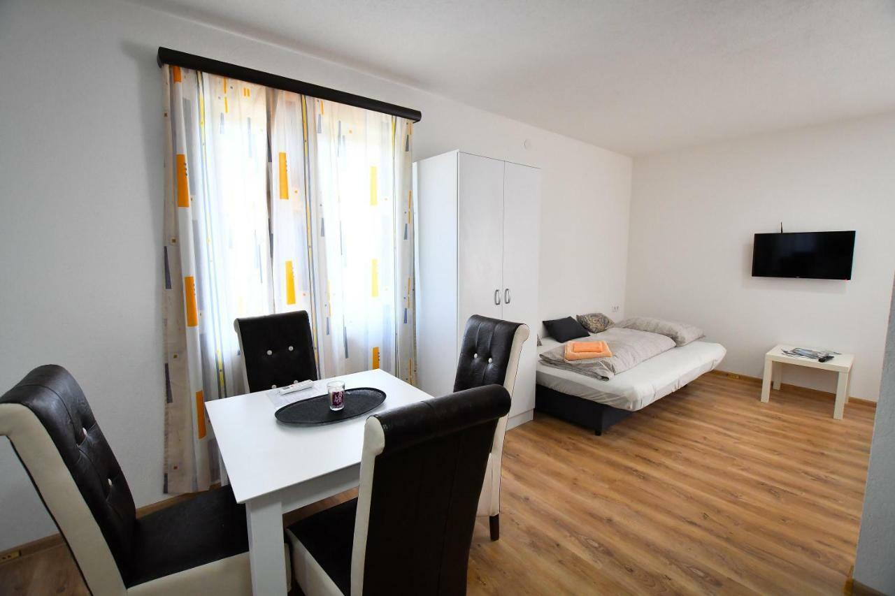 Vulsa Apartmani Kladovo Eksteriør billede