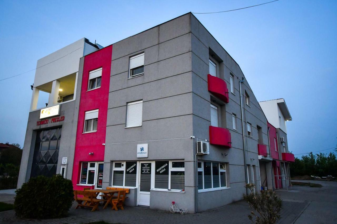 Vulsa Apartmani Kladovo Eksteriør billede